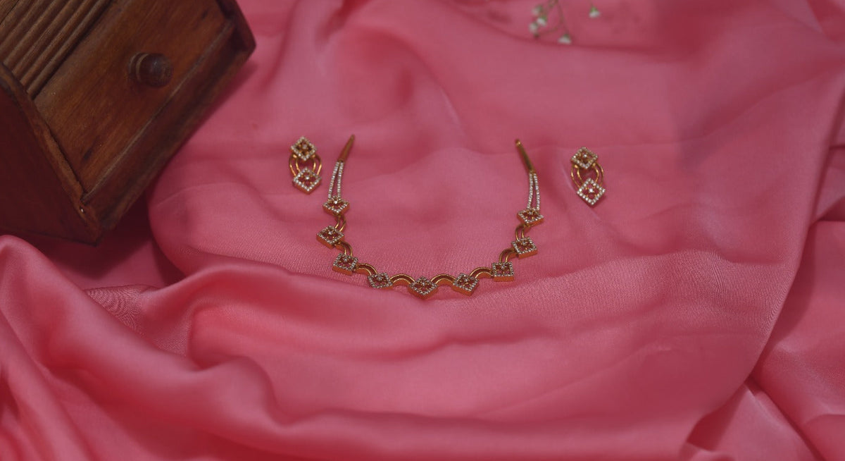 White stone neckpiece